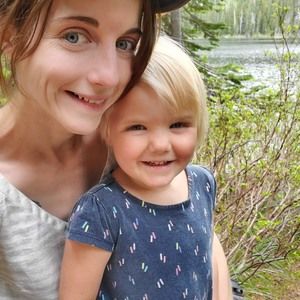 Meet your Posher, Stephanie